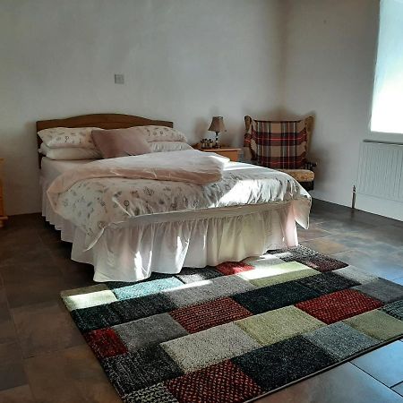 Traditional Cosy Cottage With Beautiful Views Westport Ngoại thất bức ảnh